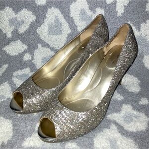 Bandolino | Silver and Gold sparkly heels